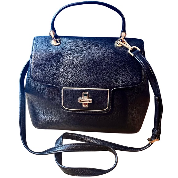 Michael Kors Handbags - Michael Kors Black Pebble Leather Emery Purse with Turn Lock 🔐 👛